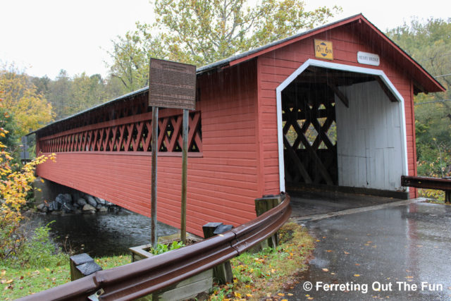 A Perfect Fall Day in Bennington, Vermont - Ferreting Out the Fun