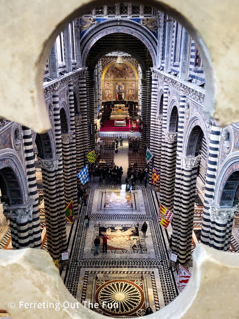 Famous keyhole view inside Siena Duomo which you will see on the cathedral rooftop tour