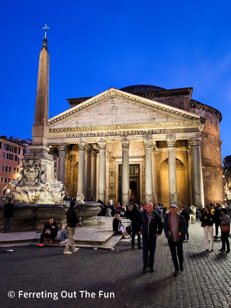 A nighttime stroll around the Pantheon in Rome